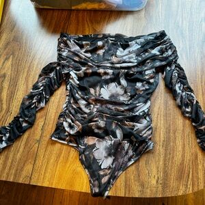 fashion nova sleeveless bodysuit